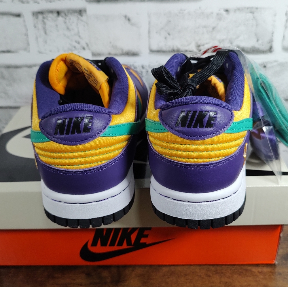 NIKE LISA LESLIE x WMS DUNK LOW "SPARKS" SZ 7W D09581-500 5.5M - Picture 5 of 11